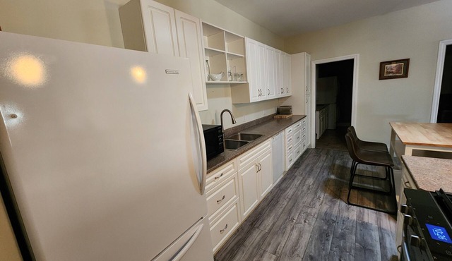 Beautiful Farm based condo nestled in the heart of the similkameen.