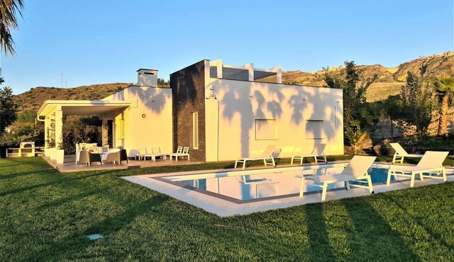 Belvilla by OYO Villa Leonforte