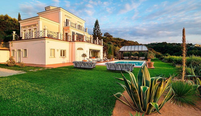 Blue Star Villa with pool - My Rental Homes