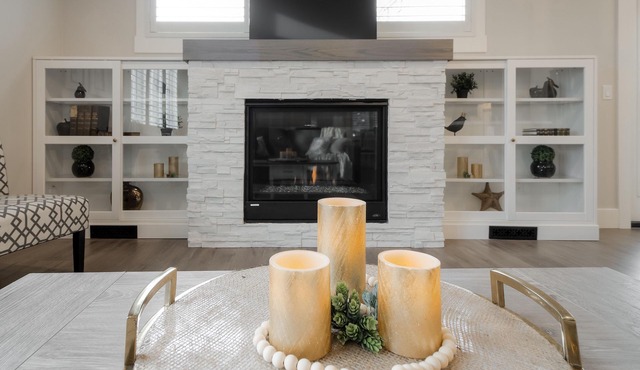 Brand New High End Renovated Main Floor 2-Bedroom