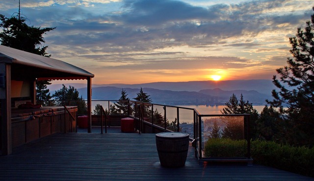 Breathtaking view and privacy just for you and the one you love