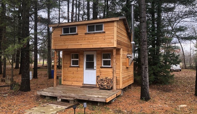 Cabin/Tiny Home for Two in Lombardy