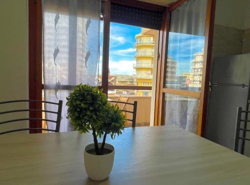 CAMI MARE BLU Apartment - Steps from the Sea 50mt & Train and Bus Station