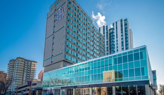 Campus Tower Suite Hotel