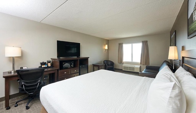 Canad Inns Destination Centre Club Regent Casino Hotel