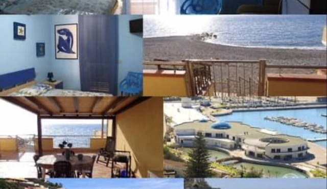 Casa con Terrazzo Coperto con Scala che Scende Direttamente Sulla Spiaggia