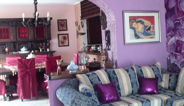 Casa Laura is located in a quiet area 5 minutes from the sea.