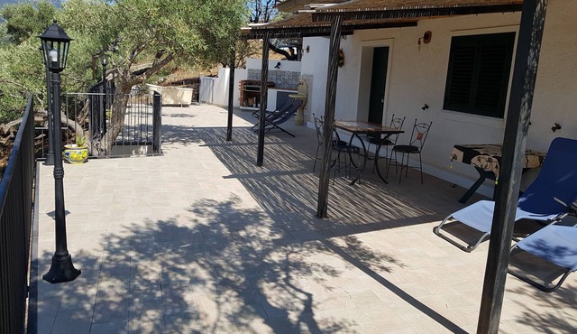 Casa Lorenzino, relax in nature 10 min from Castelbuono