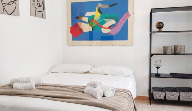 Casa Olmedina - Studio Apartment, Sleeps 2