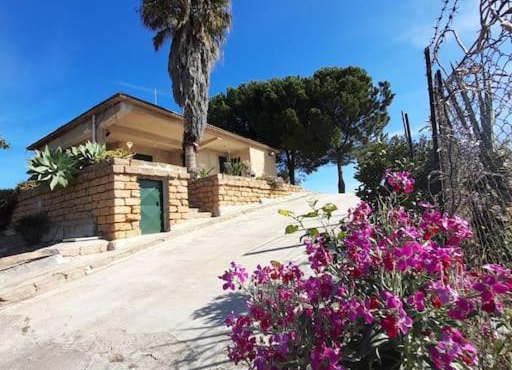 casa panoramica su Ravanusa