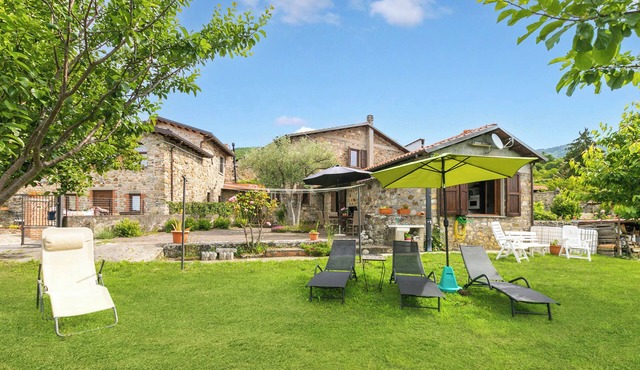 Casa Sant'Anna with Pool - in Garfagnana, Minucciano, Italy