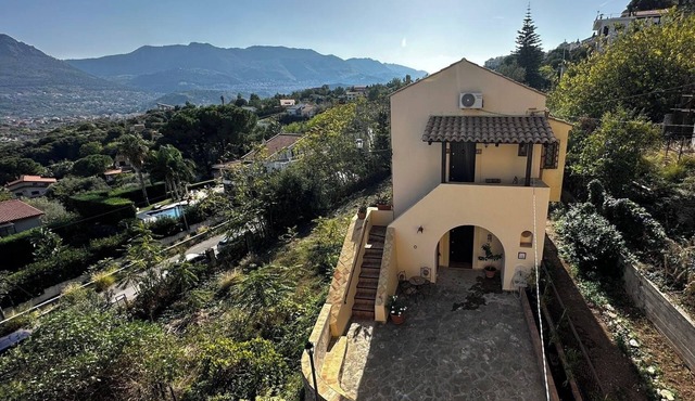 Casale di Sicilia for 4