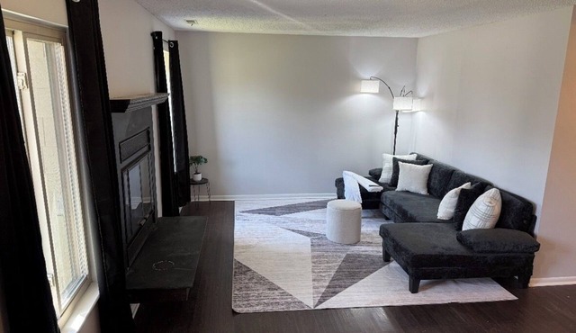 Central VB Stay Near Beach, Town Center & Parks