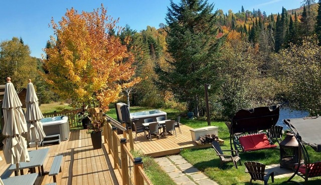 Chalet Castello & SPA north side Mont-Tremblant 13 rooms and bathroom