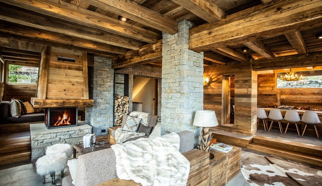 Chalet Seventy One - Panoramic Villa Retreat