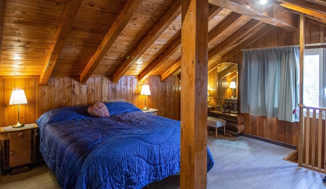 Chalet Surrounded by Greenery in Giarre, Between the Ionian Sea, Taormina, Etna.