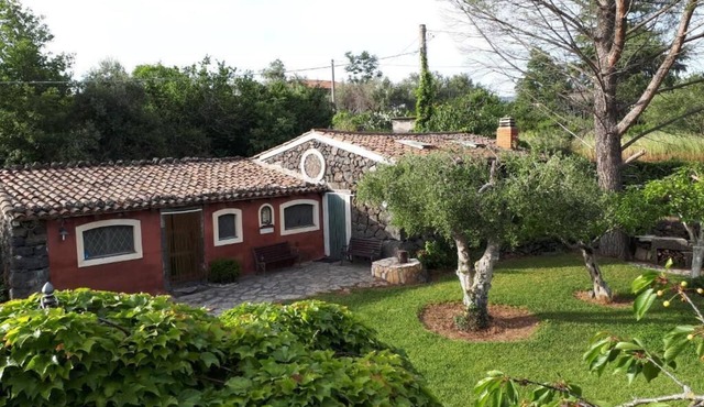 Chalet "Villa Vecchio" with Mountain View, Private Pool & Wi-Fi