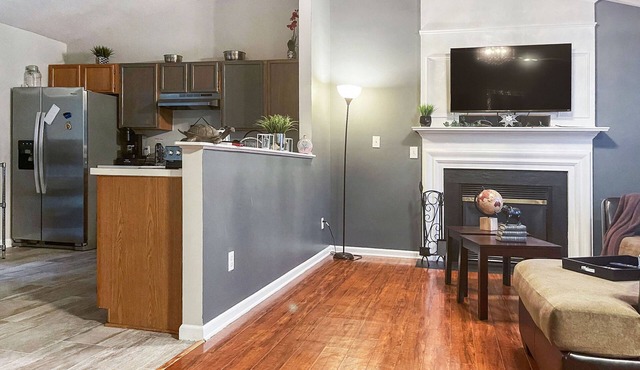 Charming 2BR/2BA ranch in Durham w/Office & Yard