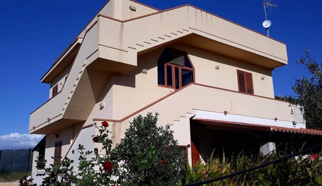 Charming apartment Menfi sea view