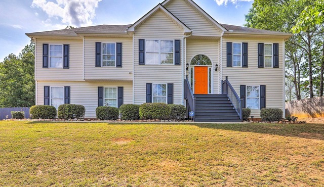 Charming Covington Home w/Fire Pit + Game Room! in Covington