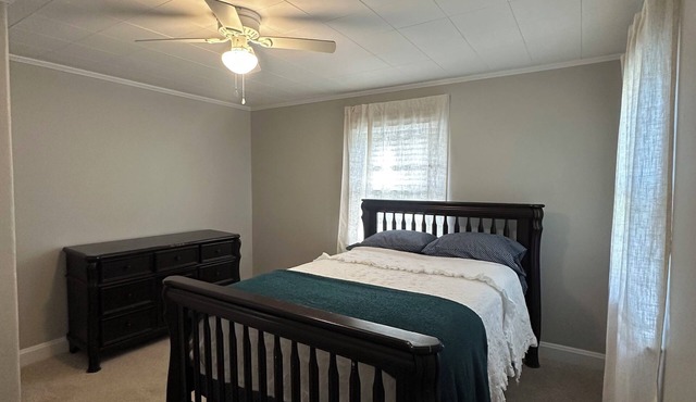 Charming Home Between Greenville & Spartanburg. Close to BMW