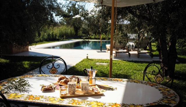 Charming villa with swimming pool, Etna view, 10 min from Taormina.