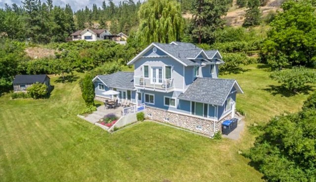 Cherry View Cottage (Nightly Rental Approved)