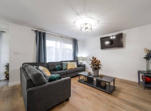 Chiccityescape3BDRM King