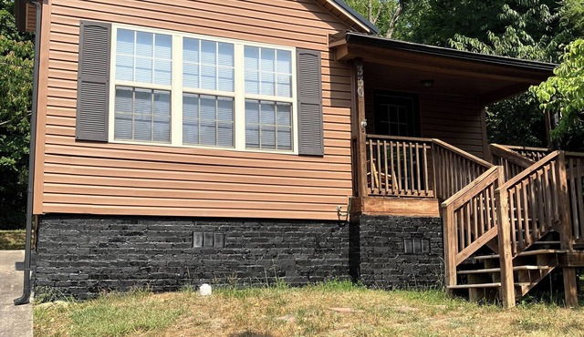 Clean, Comfortable, Private in Greeneville