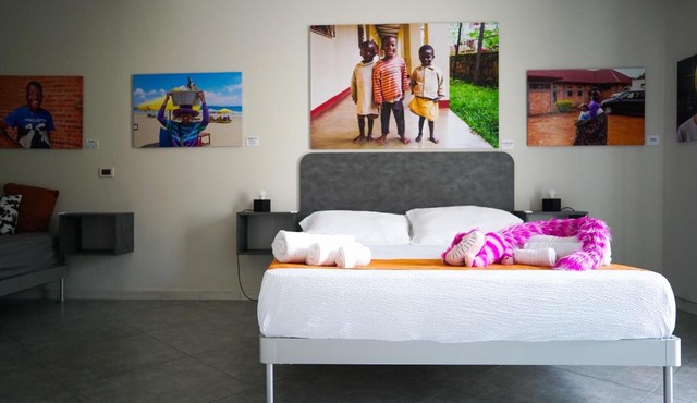 Click Art & Room