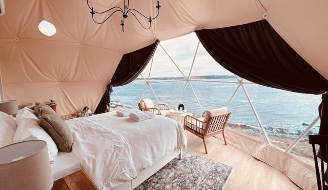 Coastal Dome Escape - Oceanfront, Private Hot Tub, Firepit and Deck