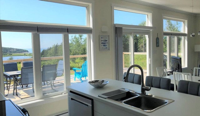 Coastal Haven - 3 Bedroom Executive-Class Villa