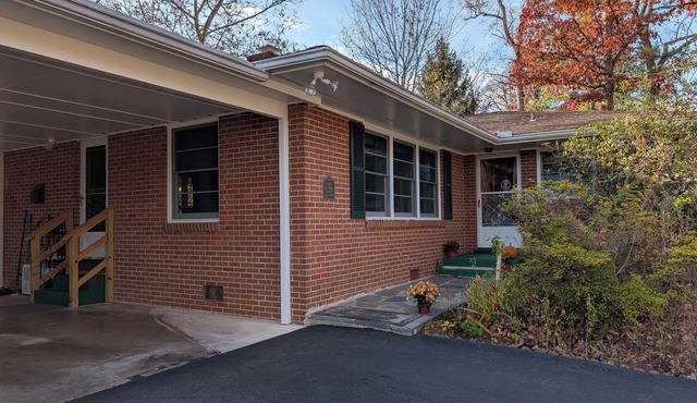 Convenient to everything, without the noise and traffic - quiet residential home