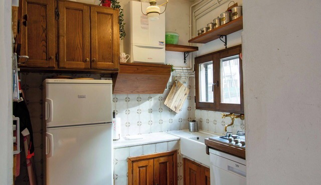 Cosy apartment for 8 guests with WIFI, hot tub, TV, patio and pets allowed