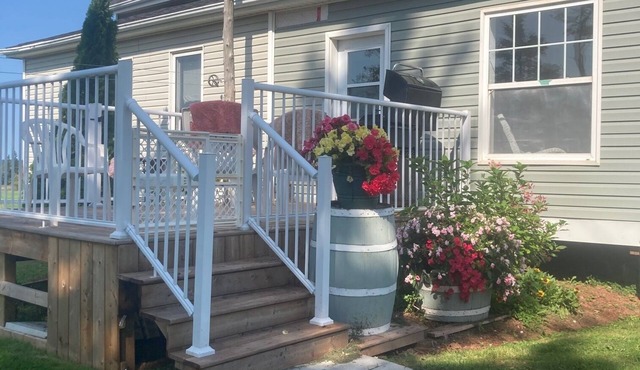 Country 2-brm apt. 10km to S'side, Weekly or Monthly rental.