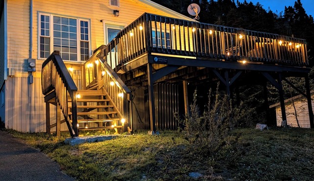 Cozy cottage located just over an hour to St. John's, NL! Pets welcome!