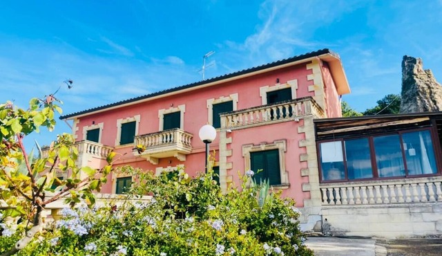 Cozy villa nestled in the green Sicilian countryside