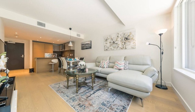 D39 - Stunning 2br with Huge Patio