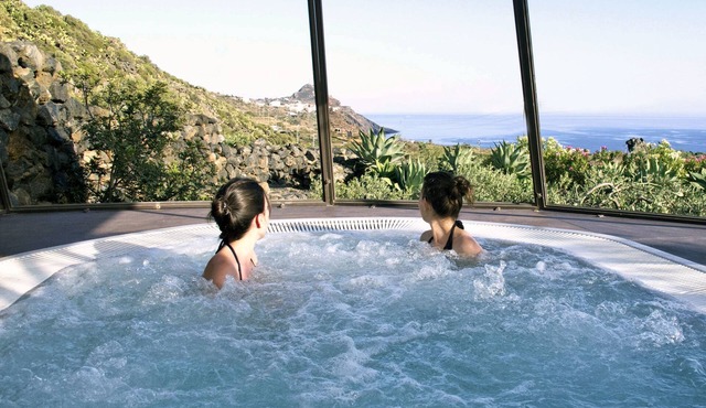 Dammusi Sciuvechi Resort
