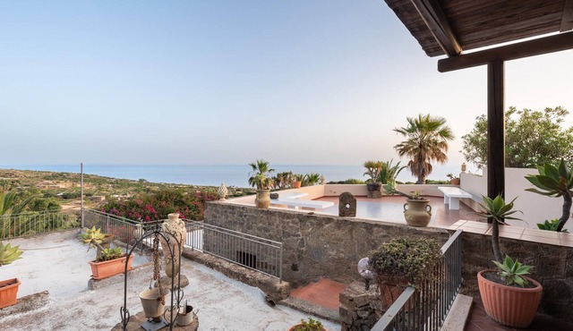 Dammuso Rosa - Isola Di Pantelleria