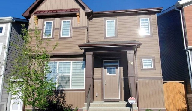 Delightful 1-Bedroom Private Suite in a New Home