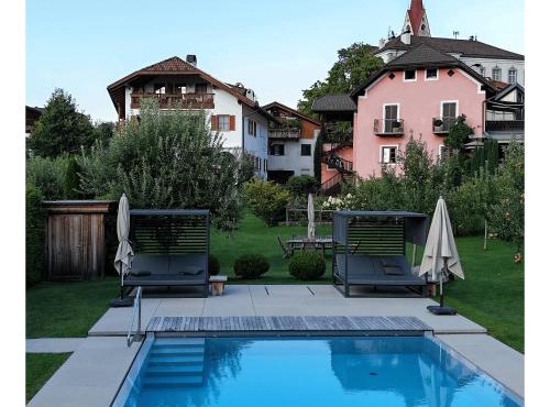 Der Unterwirt Guesthouse - Pool & JRE Restaurant