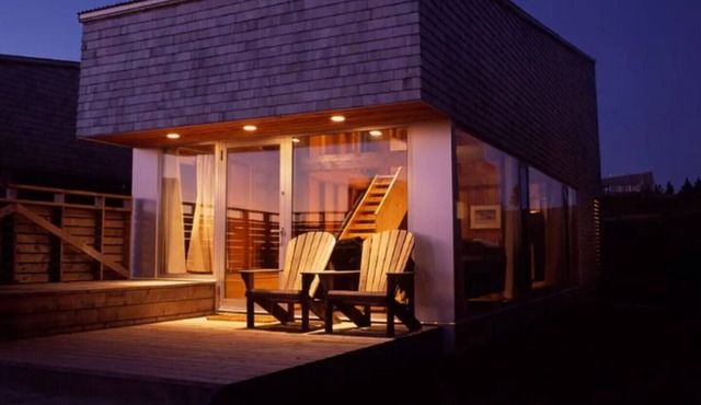 Designer Seaside Cottages at Shobac Farm - Hirtle’s Cottage