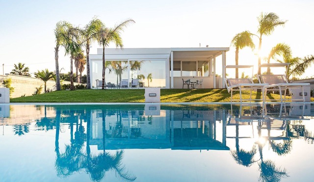 Diantha - Villa for 10 People with Pool in Sicily, A/C, WIFI