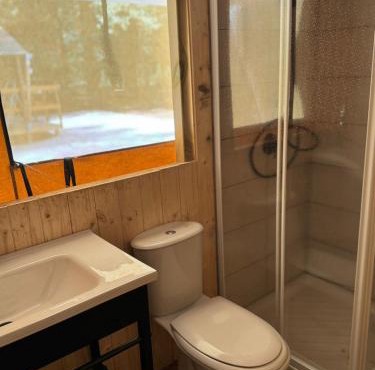 Eco Campus Glamp House