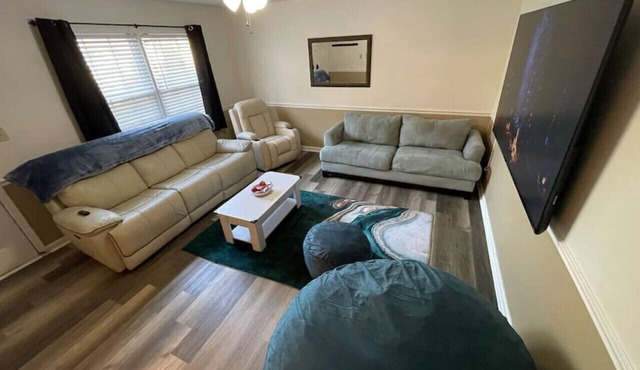 Entire Duplex: Both Units
