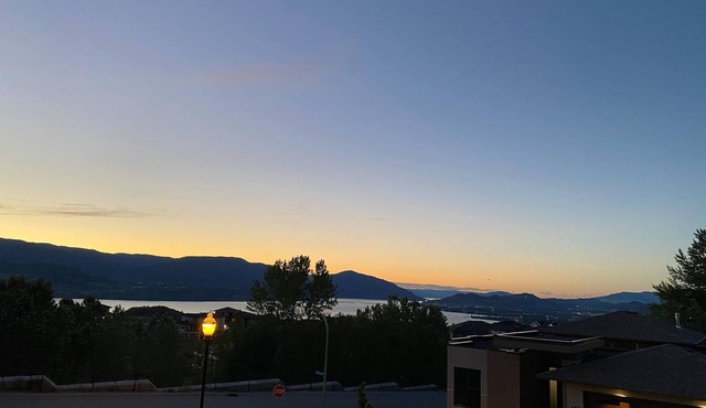 Executive Luxury View Home In the Upper Mission