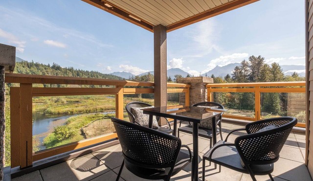Executive Suites Hotel & Resort, Squamish