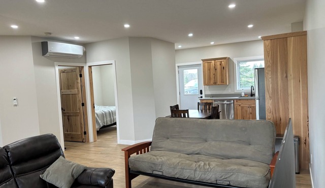 Experience Clear Lake from this prime location