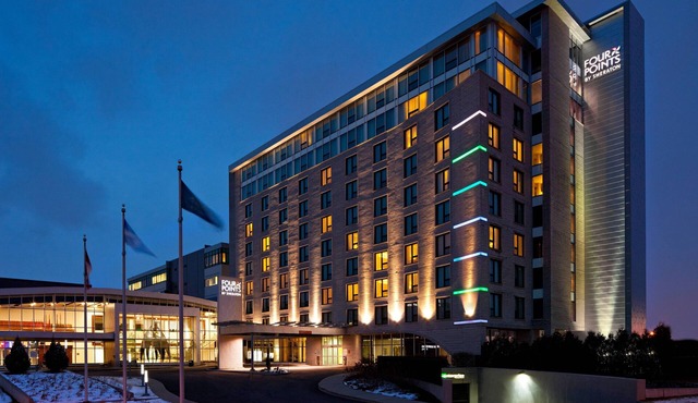 Four Points by Sheraton Levis Convention Centre